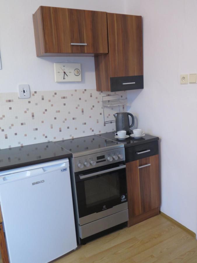 Apartman Hruba Skala Exterior photo